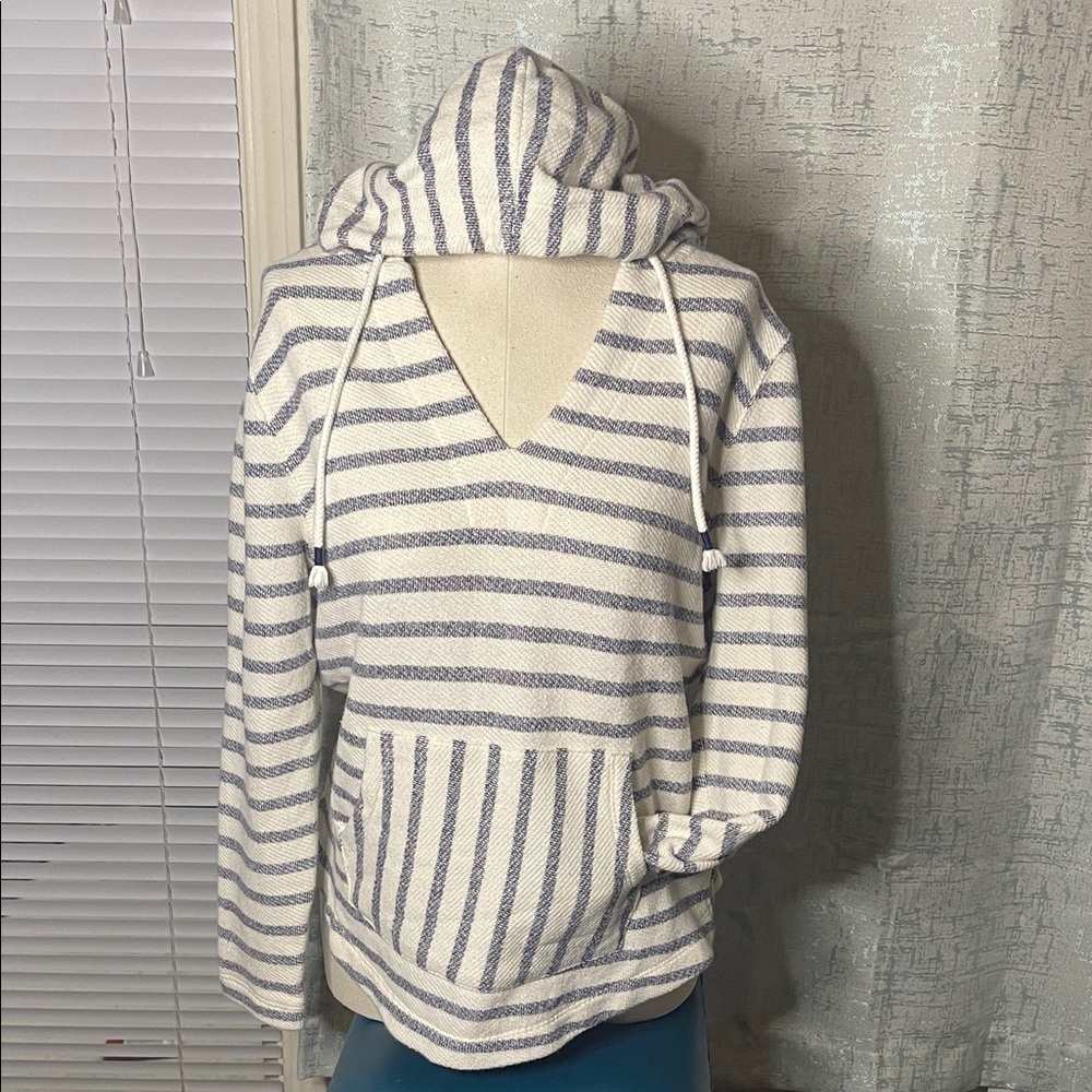 Old Navy Sweater - Blue and White